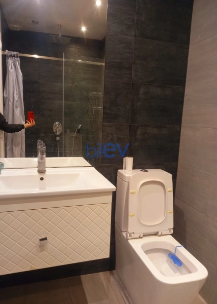 Aylıq Kirayə 3 otaqlı Yeni Tikili bina evi  82m², Bakı