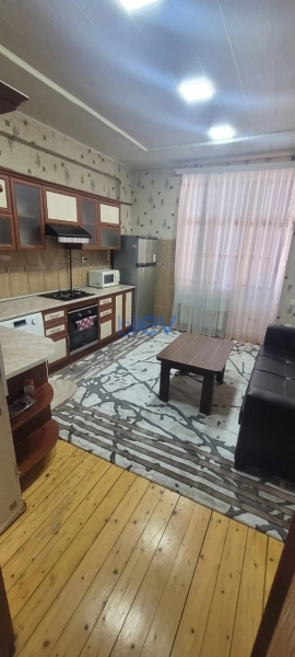 Aylıq Kirayə 3 otaqlı Yeni Tikili bina evi  105m², Bakı