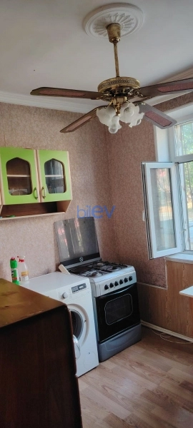 Aylıq Kirayə 2 otaqlı Köhnə Tikili bina evi  65m², Bakı