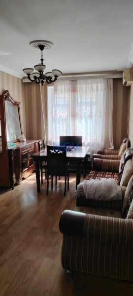 Aylıq Kirayə 2 otaqlı Köhnə Tikili bina evi  65m², Bakı