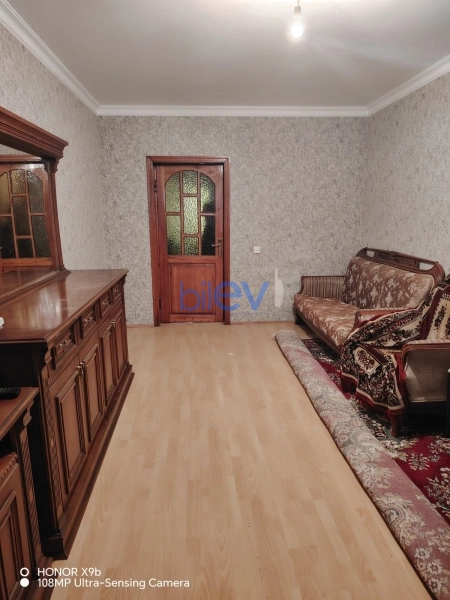 Aylıq Kirayə 3 otaqlı Köhnə Tikili bina evi  45m², Bakı