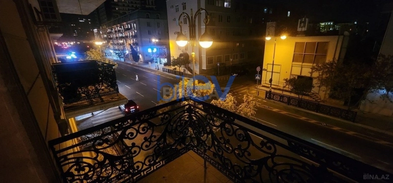 Aylıq Kirayə 3 otaqlı Köhnə Tikili bina evi  72m², Bakı