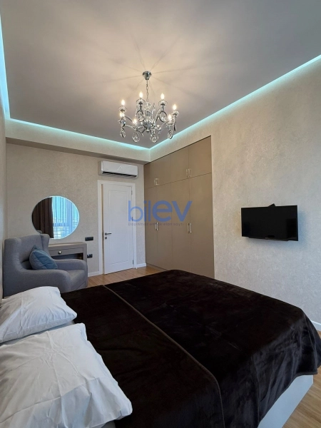 Aylıq Kirayə 3 otaqlı Yeni Tikili bina evi  110m², Bakı