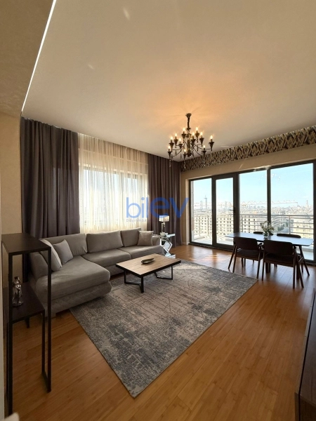 Aylıq Kirayə 3 otaqlı Yeni Tikili bina evi  110m², Bakı