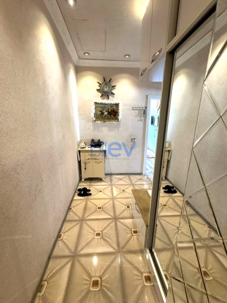 Aylıq Kirayə 2 otaqlı Yeni Tikili bina evi  70m², Bakı
