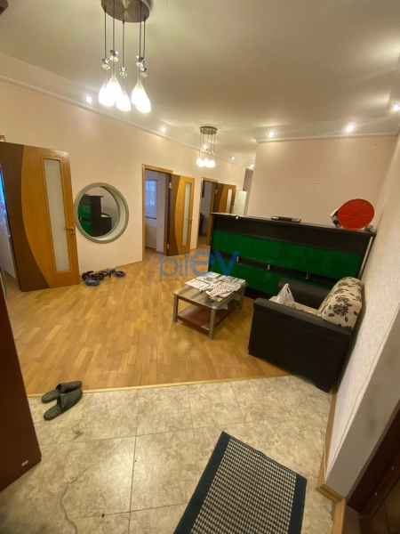 Aylıq Kirayə 4 otaqlı Ofis  160m², Bakı