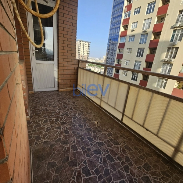 Satış 3 otaqlı Yeni Tikili bina evi  134m², Bakı