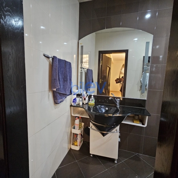 Satış 3 otaqlı Yeni Tikili bina evi  134m², Bakı