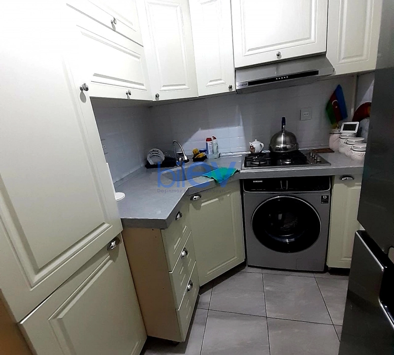 Aylıq Kirayə 2 otaqlı Köhnə Tikili bina evi  45m², Bakı
