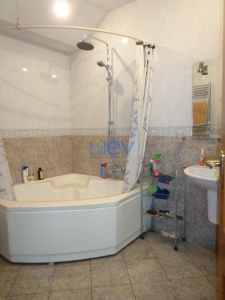 Satış 3 otaqlı   110m², Bakı
