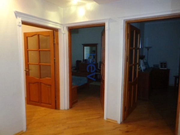 Satış 3 otaqlı   110m², Bakı
