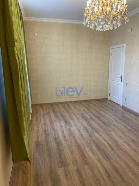 Aylıq Kirayə 3 otaqlı Yeni Tikili bina evi  80m², Bakı