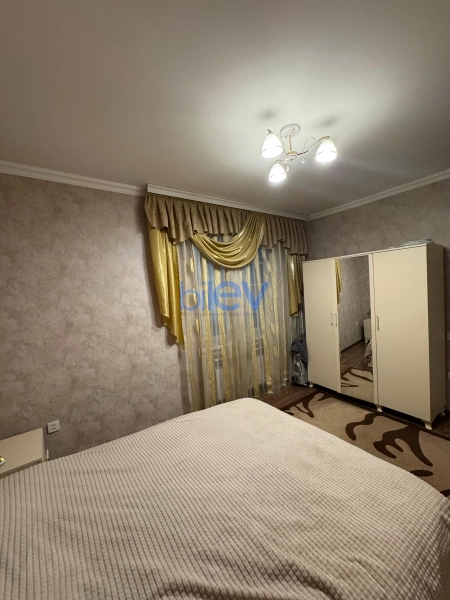 Aylıq Kirayə 2 otaqlı Köhnə Tikili bina evi  55m², Bakı