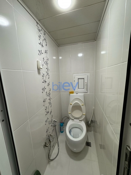 Aylıq Kirayə 2 otaqlı Köhnə Tikili bina evi  55m², Bakı