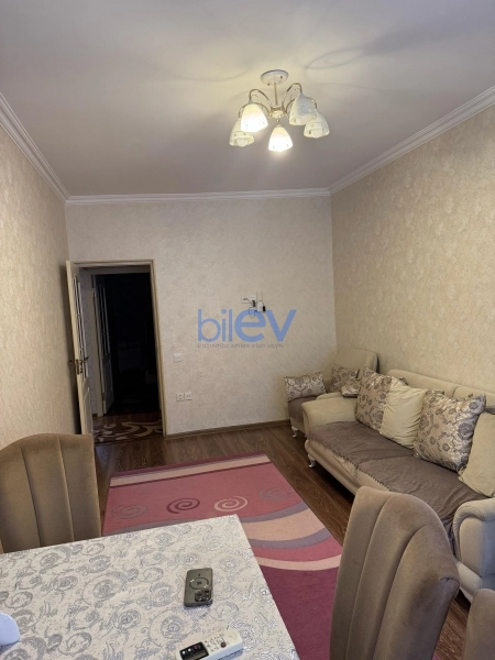 Aylıq Kirayə 2 otaqlı Köhnə Tikili bina evi  55m², Bakı