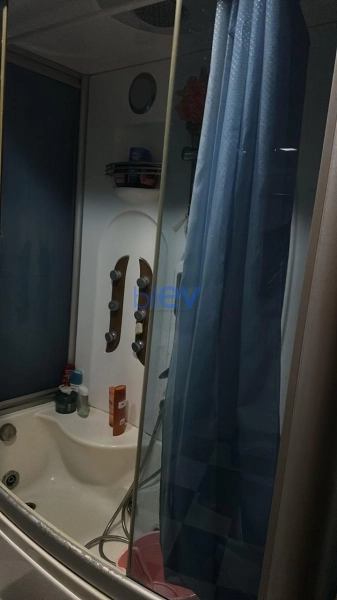Aylıq Kirayə 3 otaqlı Köhnə Tikili bina evi  120m², Bakı