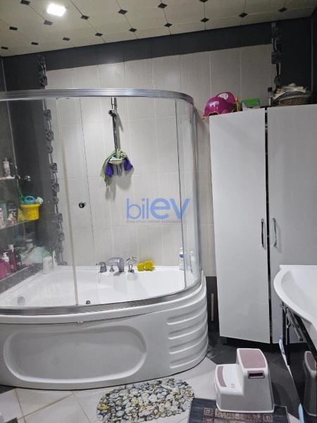 Satış 3 otaqlı Yeni Tikili bina evi  110m², Bakı