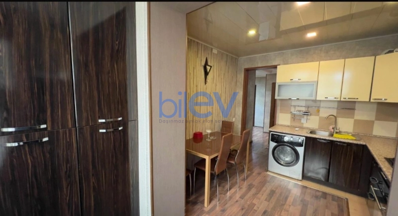Aylıq Kirayə 3 otaqlı Köhnə Tikili bina evi  90m², Bakı