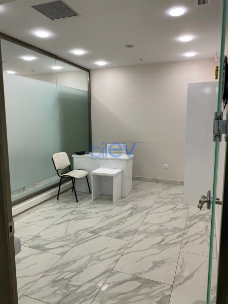 Aylıq Kirayə 5 otaqlı Ofis  107m², Bakı