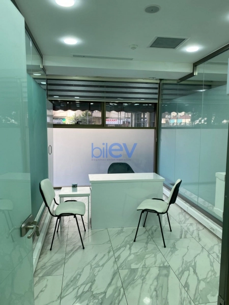 Aylıq Kirayə 5 otaqlı Ofis  107m², Bakı