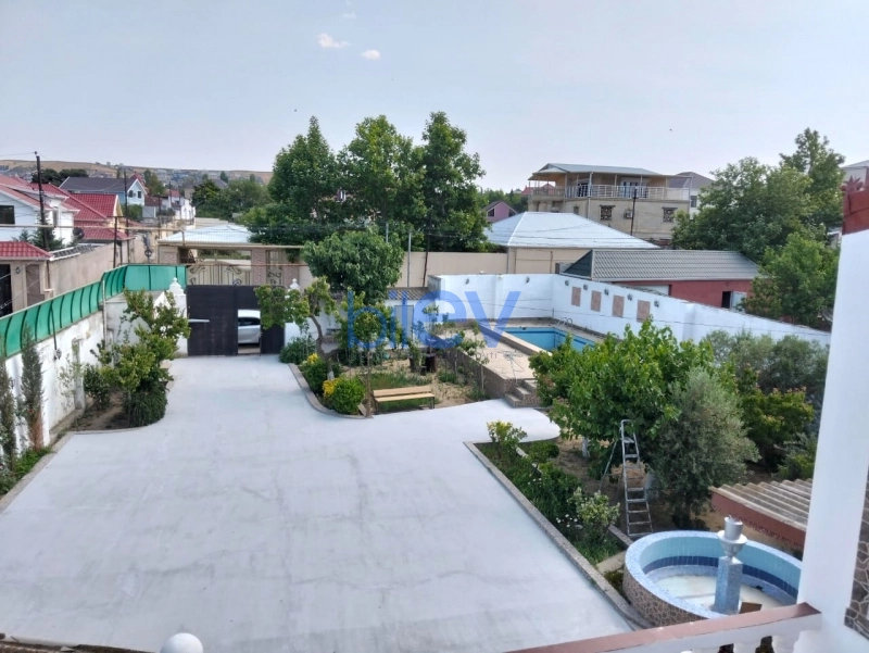 Günlük Kirayə 4 otaqlı Bağ evi  250m², Bakı