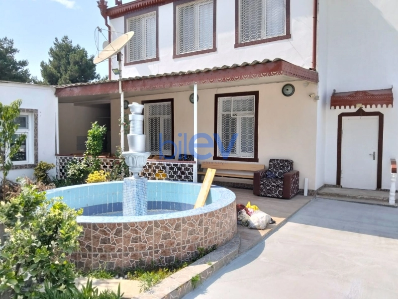 Günlük Kirayə 4 otaqlı Bağ evi  250m², Bakı
