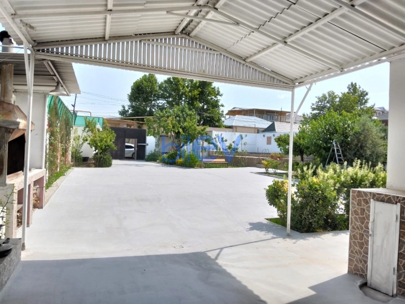 Günlük Kirayə 4 otaqlı Bağ evi  250m², Bakı