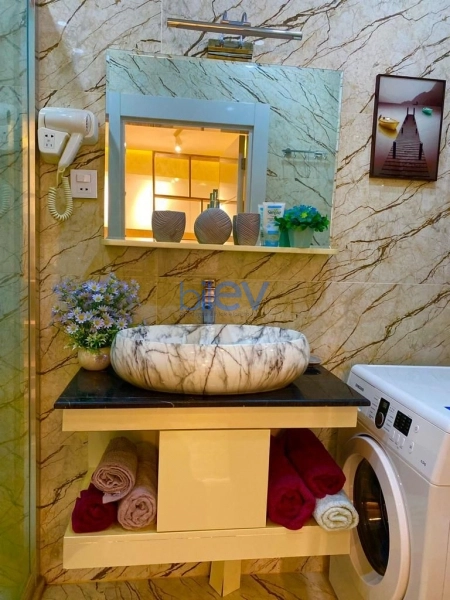 Aylıq Kirayə 2 otaqlı Yeni Tikili bina evi  80m², Bakı