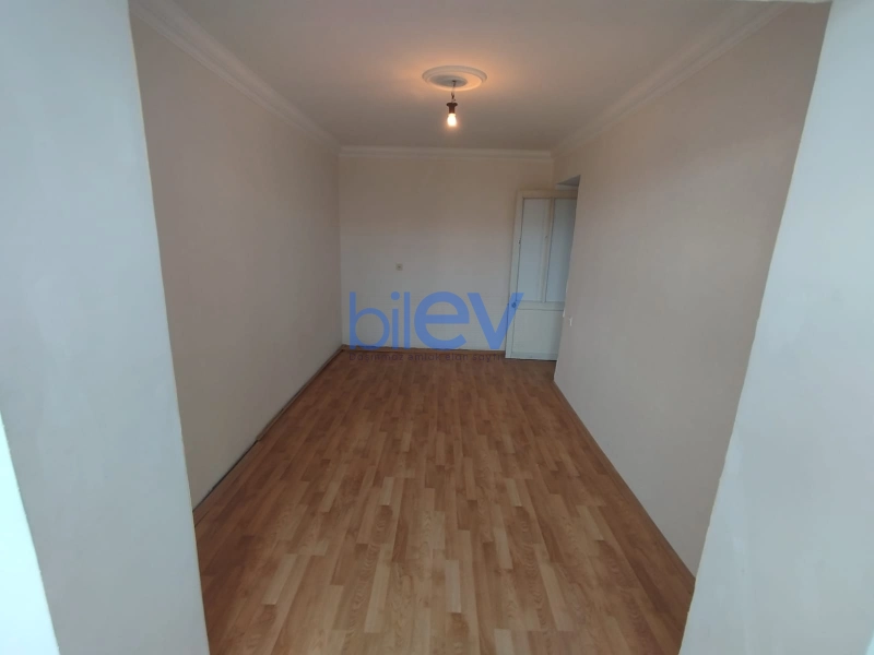Aylıq Kirayə 2 otaqlı Köhnə Tikili bina evi  60m², Bakı