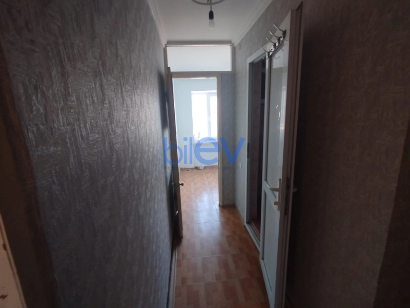 Aylıq Kirayə 2 otaqlı Köhnə Tikili bina evi  60m², Bakı