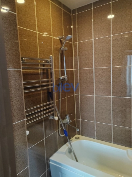 Aylıq Kirayə 3 otaqlı Yeni Tikili bina evi  80m², Bakı