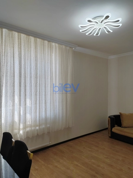 Aylıq Kirayə 3 otaqlı Yeni Tikili bina evi  80m², Bakı