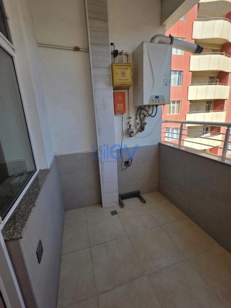 Aylıq Kirayə 3 otaqlı Yeni Tikili bina evi  115m², Bakı