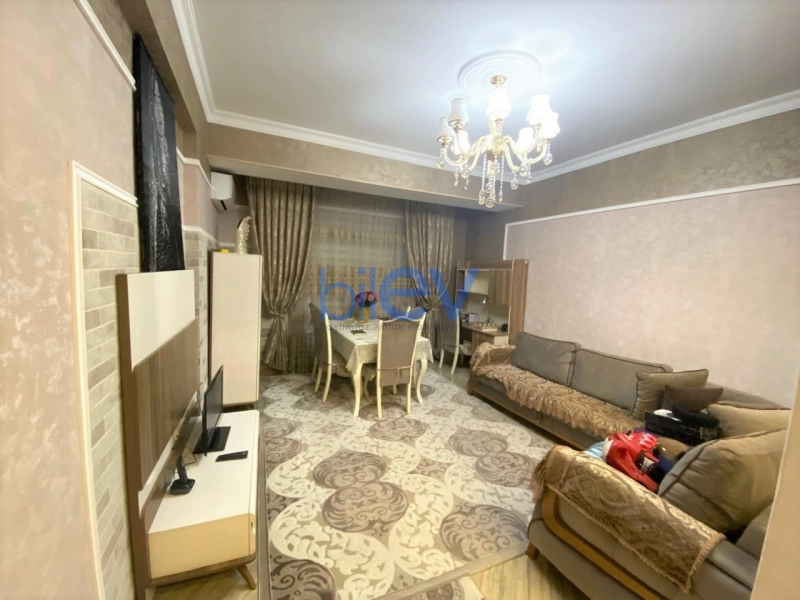 Aylıq Kirayə 3 otaqlı Yeni Tikili bina evi  110m², Bakı