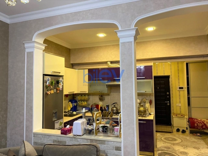 Aylıq Kirayə 3 otaqlı Yeni Tikili bina evi  110m², Bakı