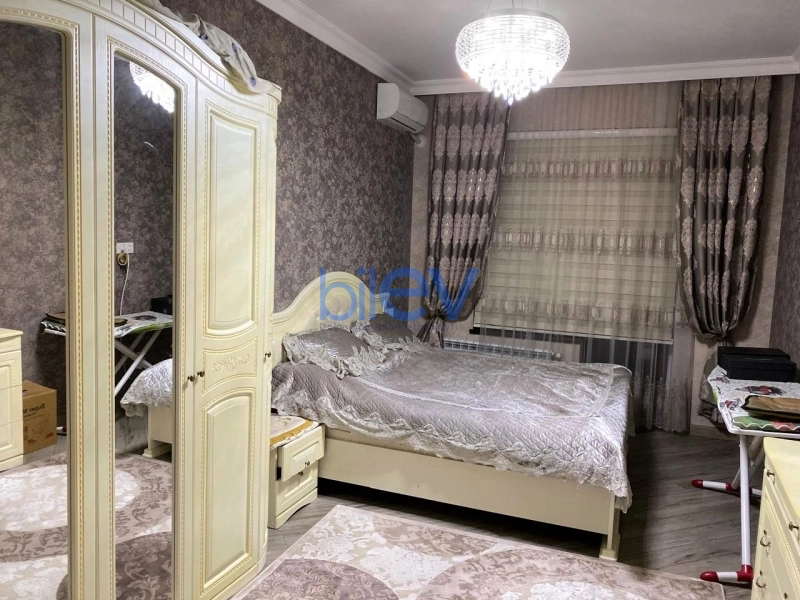 Aylıq Kirayə 3 otaqlı Yeni Tikili bina evi  110m², Bakı