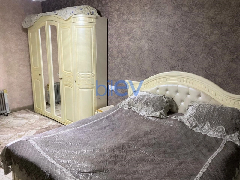 Aylıq Kirayə 3 otaqlı Yeni Tikili bina evi  110m², Bakı