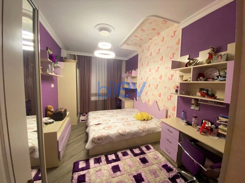 Aylıq Kirayə 3 otaqlı Yeni Tikili bina evi  110m², Bakı