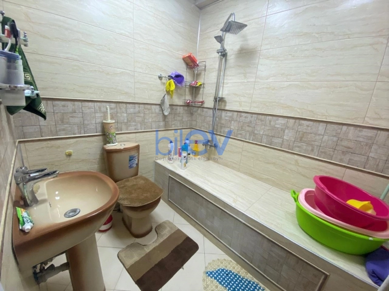 Aylıq Kirayə 3 otaqlı Yeni Tikili bina evi  110m², Bakı