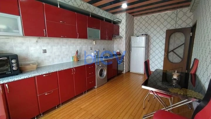 Aylıq Kirayə 3 otaqlı Yeni Tikili bina evi  55m², Bakı
