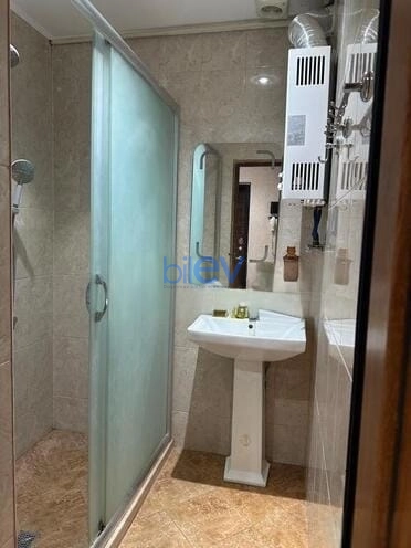 Aylıq Kirayə 2 otaqlı Köhnə Tikili bina evi  60m², Bakı