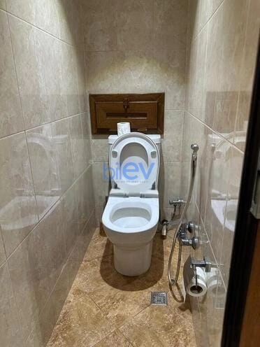 Aylıq Kirayə 2 otaqlı Köhnə Tikili bina evi  60m², Bakı