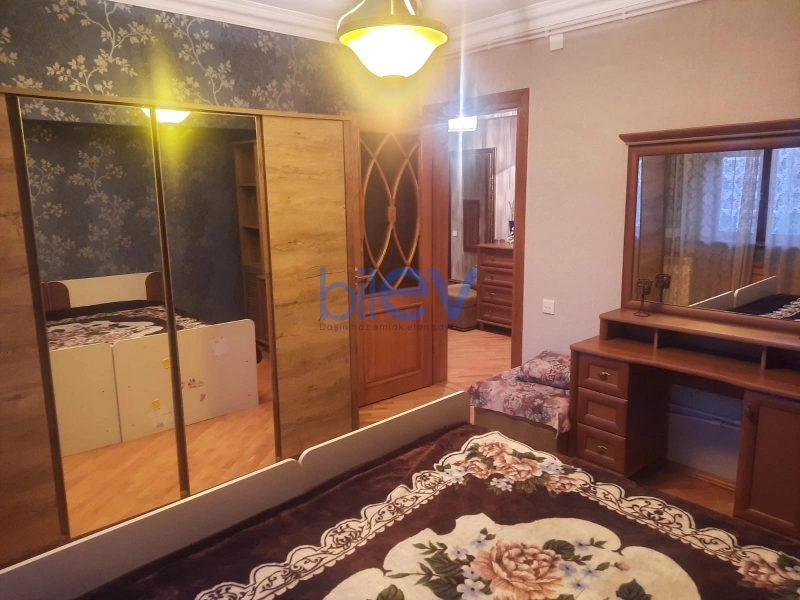 Aylıq Kirayə 2 otaqlı Köhnə Tikili bina evi  60m², Bakı