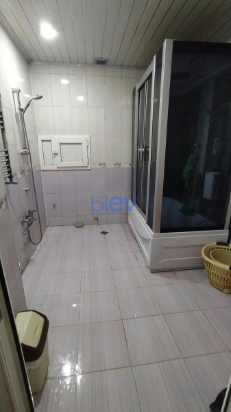 Aylıq Kirayə 3 otaqlı Yeni Tikili bina evi  115m², Bakı