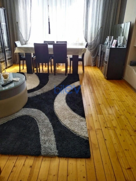 Aylıq Kirayə 3 otaqlı Yeni Tikili bina evi  115m², Bakı