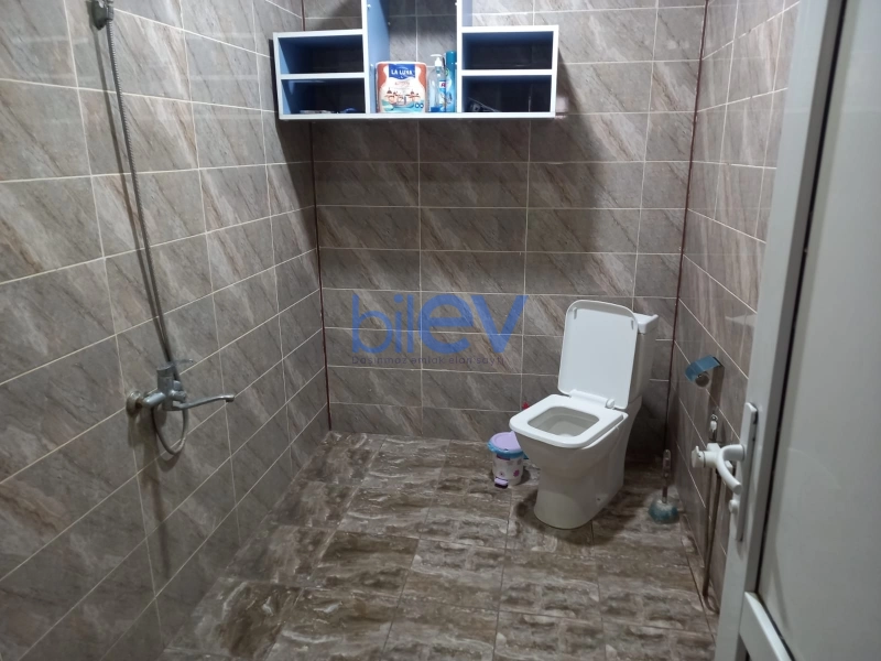 Günlük Kirayə 4 otaqlı Bağ evi  180m², Bakı