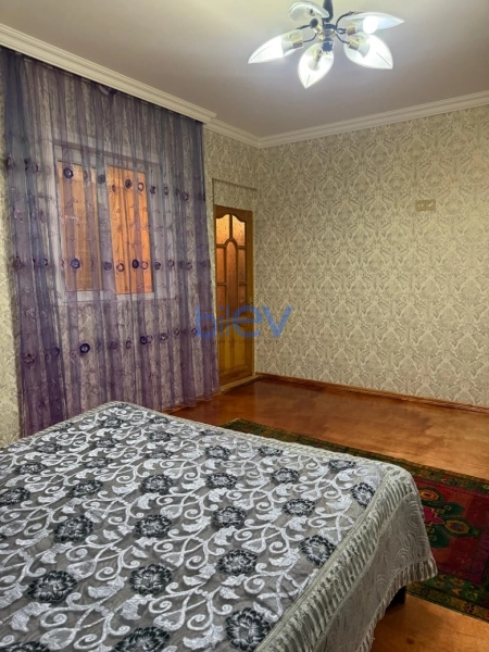Aylıq Kirayə 3 otaqlı Həyət evi  110m², Bakı