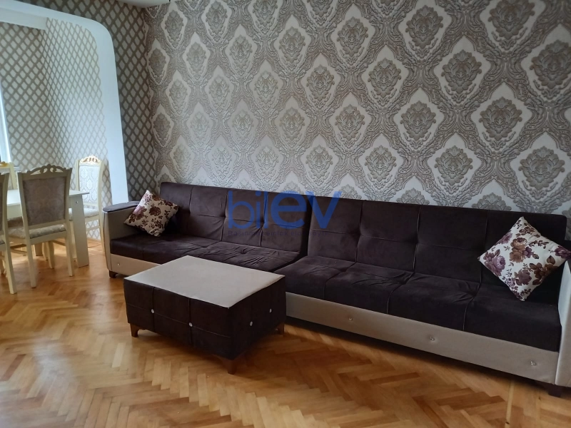 Aylıq Kirayə 3 otaqlı Köhnə Tikili bina evi  80m², Bakı