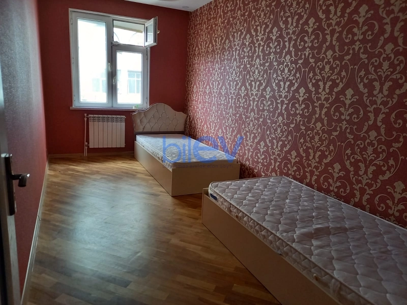 Aylıq Kirayə 3 otaqlı Köhnə Tikili bina evi  80m², Bakı