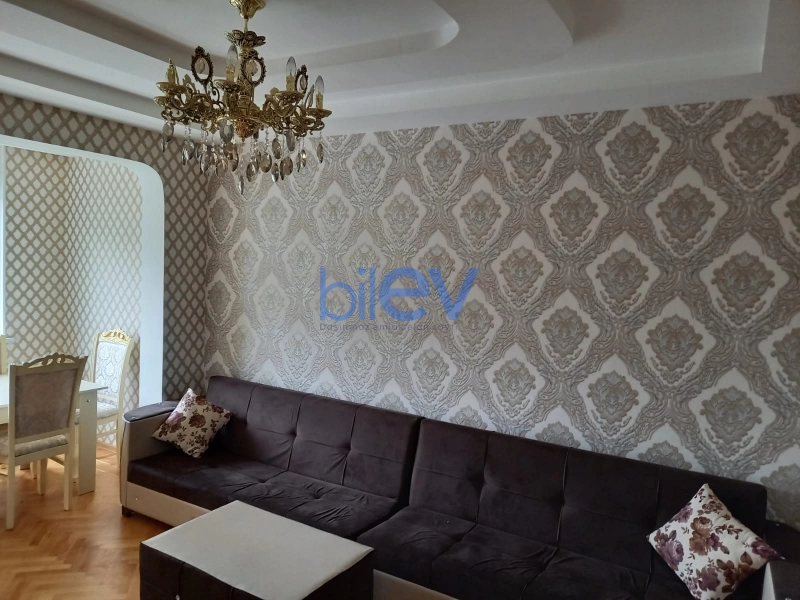 Aylıq Kirayə 3 otaqlı Köhnə Tikili bina evi  80m², Bakı